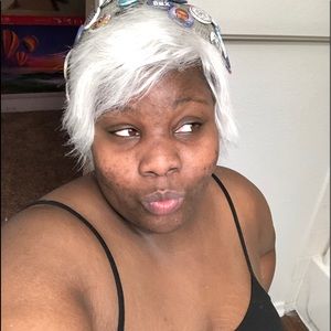 Meet your Posher, Destiny